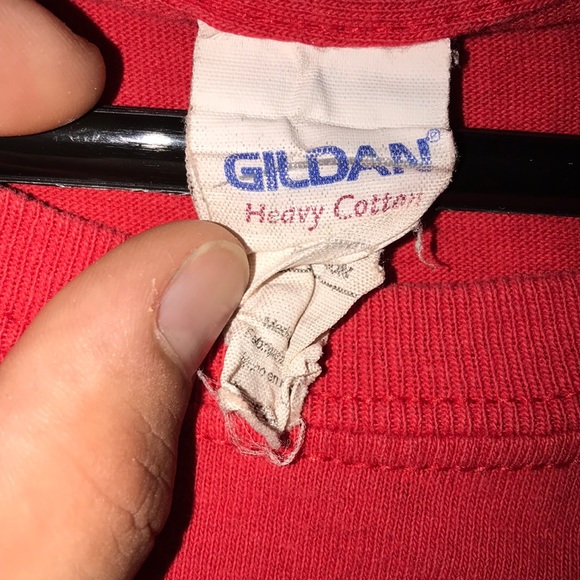 Vintage looking University of Houston flag T-shirt - Picture 5 of 8